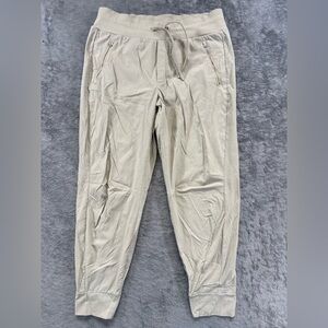 Athleta Trekkie North Jogger Women’s 12 Beige Mid Rise